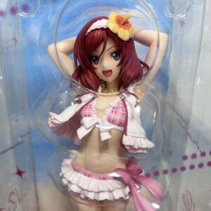 Love Live! School Idol Project Alter Maki Nishikino Swimsuit Ver Figure